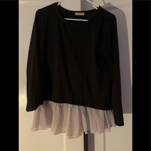 Long sleeve ruffled top